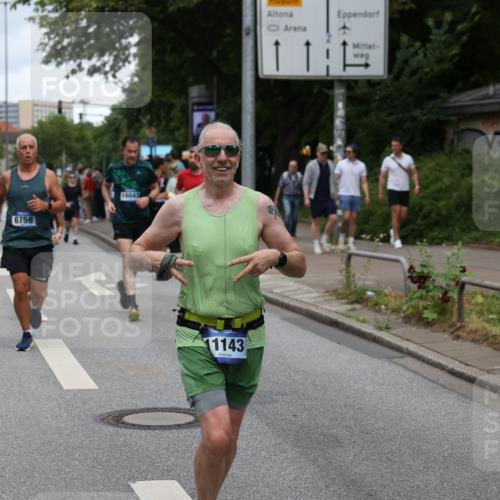 29.06.2025 - hella hamburg halbmarathon Yannick Fuchs http://msf.ph/oto/8304942 29.06.2025 10:50:12 20KM 1130, 1180, 1877, 2083, 2378, 2982, 3042, 3048, 4152, 4594, 4813, 5287, 5465, 5570, 5721, 5744, 6759, 7037, 7547, 7646, 8311, 8330, 8863, 8968, 8996, 9246, 9622, 9903, 10084, 10093, 10665, 11143, 11309, 11554, 11638, 11870, 12515, 12858, 13691, 14363, 14461, 14588, 14867, 15134, 15407, 16008, 16009, 16043, 16121, 16434, 16620, 16625, 17268, 17468, 17660, 17993, 18117, 18125, 18531, 18634, 18867, 18966 meine-sportfotos.de