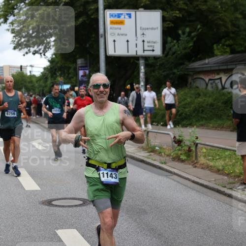 29.06.2025 - hella hamburg halbmarathon Yannick Fuchs http://msf.ph/oto/8305015 29.06.2025 10:50:12 20KM 1130, 1180, 1877, 2083, 2378, 2982, 3042, 3048, 4152, 4594, 4813, 5287, 5465, 5570, 5721, 5744, 6759, 7037, 7547, 7646, 8311, 8330, 8863, 8968, 8996, 9246, 9622, 9903, 10084, 10093, 10665, 11143, 11309, 11554, 11638, 11870, 12515, 12858, 13691, 14363, 14461, 14588, 14867, 15134, 15407, 16008, 16009, 16043, 16121, 16434, 16620, 16625, 17268, 17468, 17660, 17993, 18117, 18125, 18531, 18634, 18867, 18966 meine-sportfotos.de