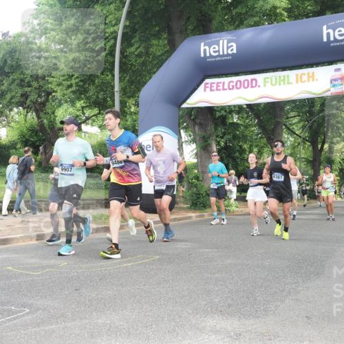 29.06.2025 - hella hamburg halbmarathon KatJ http://msf.ph/oto/8305316 29.06.2025 10:43:52 Zwischen KM18-KM19 1563, 2417, 3836, 4940, 5033, 6416, 7716, 8542, 8652 meine-sportfotos.de