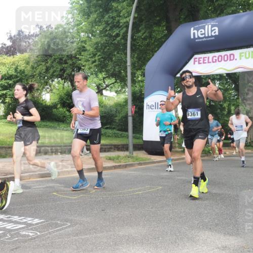 29.06.2025 - hella hamburg halbmarathon KatJ http://msf.ph/oto/8305463 29.06.2025 10:43:53 Zwischen KM18-KM19 1563, 2417, 2676, 3836, 4940, 5033, 6416, 8542 meine-sportfotos.de