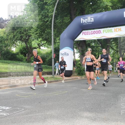 29.06.2025 - hella hamburg halbmarathon KatJ http://msf.ph/oto/8305906 29.06.2025 10:43:57 Zwischen KM18-KM19 1563, 2417, 2676, 4833, 4940, 4951, 5570, 6835 meine-sportfotos.de