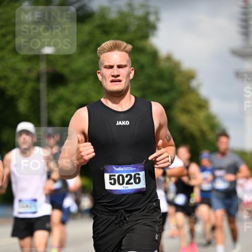 29.06.2025 - hella hamburg halbmarathon Dr. Thomas Lammeyer http://msf.ph/oto/8305968 29.06.2025 09:54:25 Kennedybrücke 1209, 1441, 1677, 1697, 2546, 2579, 3056, 3626, 4205, 4229, 4380, 4888, 4889, 4893, 5026, 5087, 5472, 5506, 5508, 5752, 5916, 6080, 6429, 6639, 6686, 6687, 6721, 7026, 7110, 7284, 8091, 8122, 8319, 8574, 8966, 9313, 10064, 10783, 11281, 11284 meine-sportfotos.de