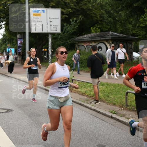 29.06.2025 - hella hamburg halbmarathon Yannick Fuchs http://msf.ph/oto/8306045 29.06.2025 10:50:18 20KM 1877, 2083, 2378, 2741, 3042, 4152, 4594, 4813, 5287, 5570, 5721, 5744, 6759, 7037, 7547, 7646, 8330, 8968, 8996, 9246, 9622, 9884, 9903, 10084, 10093, 10665, 11143, 11554, 11638, 11870, 12590, 12712, 12858, 13691, 14408, 14588, 14867, 15134, 15407, 16008, 16009, 16043, 16121, 16620, 16625, 16679, 17268, 17468, 17660, 17993, 18117, 18531, 18634, 18867, 18899, 18966 meine-sportfotos.de