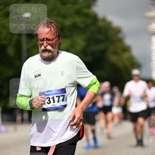 29.06.2025 - hella hamburg halbmarathon Dr. Thomas Lammeyer http://msf.ph/oto/8306057 29.06.2025 10:16:40 Kennedybrücke 1020, 1051, 2531, 2942, 3360, 3363, 4532, 5150, 6489, 7014, 7873, 7907, 8398, 8405, 8917, 9705, 10067, 10402, 10409, 11025 meine-sportfotos.de