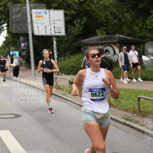 29.06.2025 - hella hamburg halbmarathon Yannick Fuchs http://msf.ph/oto/8306185 29.06.2025 10:50:18 20KM 1877, 2083, 2378, 2741, 3042, 4152, 4594, 4813, 5287, 5570, 5721, 5744, 6759, 7037, 7547, 7646, 8330, 8968, 8996, 9246, 9622, 9884, 9903, 10084, 10093, 10665, 11143, 11554, 11638, 11870, 12590, 12712, 12858, 13691, 14408, 14588, 14867, 15134, 15407, 16008, 16009, 16043, 16121, 16620, 16625, 16679, 17268, 17468, 17660, 17993, 18117, 18531, 18634, 18867, 18899, 18966 meine-sportfotos.de
