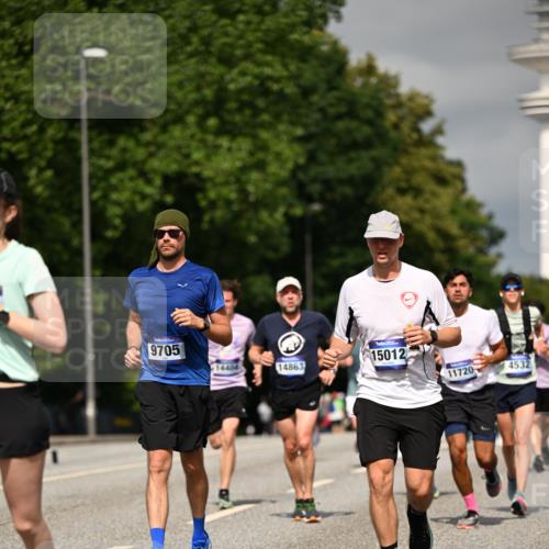 29.06.2025 - hella hamburg halbmarathon Dr. Thomas Lammeyer http://msf.ph/oto/8306352 29.06.2025 10:16:42 Kennedybrücke 1020, 1051, 2531, 2942, 3360, 3363, 4187, 4532, 5150, 6489, 7014, 7873, 8398, 8405, 8917, 9705, 10067, 10402, 10409, 11025 meine-sportfotos.de