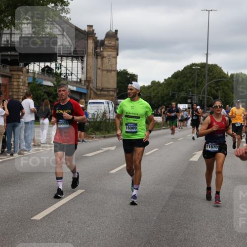 29.06.2025 - hella hamburg halbmarathon Yannick Fuchs http://msf.ph/oto/8306493 29.06.2025 10:50:20 20KM 1583, 1877, 2083, 2378, 2741, 4152, 4594, 4813, 5418, 5570, 5721, 5744, 6759, 7037, 7547, 7646, 8330, 8968, 8996, 9246, 9622, 9884, 9903, 10084, 10093, 10665, 11143, 11554, 11870, 12348, 12590, 12712, 12858, 13691, 14408, 14588, 14867, 15134, 15407, 16008, 16009, 16043, 16121, 16620, 16625, 16679, 17268, 17468, 17660, 17993, 18117, 18531, 18867, 18899, 18966, 19091 meine-sportfotos.de