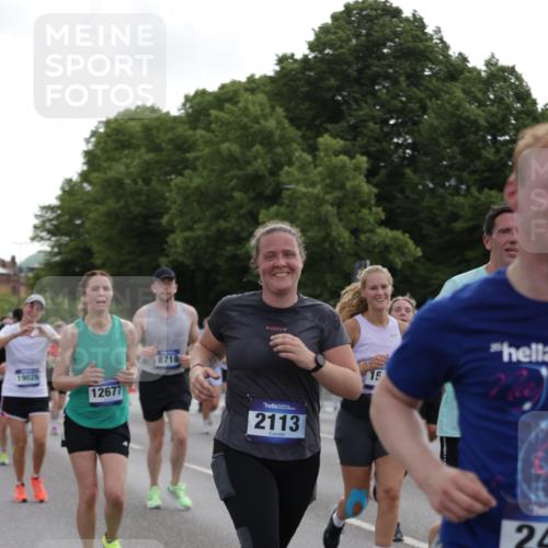29.06.2025 - hella hamburg halbmarathon Jannik Wohlers http://msf.ph/oto/8306637 29.06.2025 10:37:58 Lombardsbrücke 1196, 1457, 1596, 1721, 1742, 1791, 1966, 2113, 2151, 2498, 3010, 3094, 3095, 3242, 3286, 3338, 3635, 3636, 3716, 3777, 3841, 4139, 4155, 4159, 4883, 5085, 5089, 5155, 5300, 5735, 6200, 6751, 6930, 7117, 7165, 7371, 7692, 7868, 7914, 8718, 9424, 9699, 10584, 11728, 11812, 12116, 12675, 12677, 13000, 13200, 13823, 13833, 14016, 14406, 15101, 15355, 15417, 15644, 16061, 16174, 16214, 16465, 16658, 16708, 16876, 16942, 17091, 17478, 18709 meine-sportfotos.de