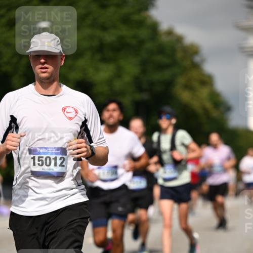 29.06.2025 - hella hamburg halbmarathon Dr. Thomas Lammeyer http://msf.ph/oto/8306647 29.06.2025 10:16:45 Kennedybrücke 1020, 1051, 2531, 2942, 3360, 3363, 4187, 4532, 6489, 7014, 7873, 8398, 8405, 8917, 9705, 10067, 10402, 10409, 11025 meine-sportfotos.de