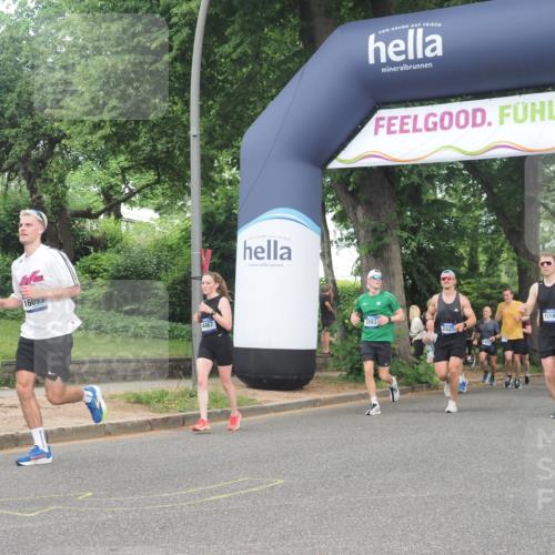 29.06.2025 - hella hamburg halbmarathon KatJ http://msf.ph/oto/8307322 29.06.2025 10:44:08 Zwischen KM18-KM19 1715, 1719, 2025, 2883, 3093, 4467 meine-sportfotos.de