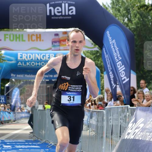29.06.2025 - hella hamburg halbmarathon Strokosch-Dieckow http://msf.ph/oto/8307525 29.06.2025 10:14:00 Ziel 31, 42, 14689 meine-sportfotos.de