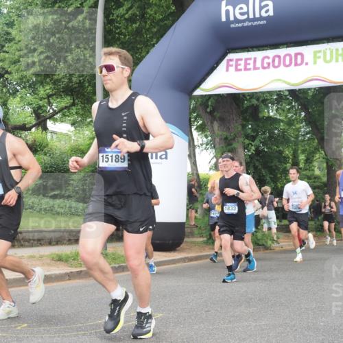 29.06.2025 - hella hamburg halbmarathon KatJ http://msf.ph/oto/8307560 29.06.2025 10:44:11 Zwischen KM18-KM19 1715, 1719, 1833, 2025, 2488, 3093, 3413, 4467 meine-sportfotos.de