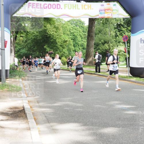 29.06.2025 - hella hamburg halbmarathon MichiJ http://msf.ph/oto/8307564 29.06.2025 10:35:39 Zwischen KM18-KM19 1696, 2864, 3747, 5362, 6168, 12870, 15350, 15478, 15479, 15573, 16175, 18297, 18922 meine-sportfotos.de