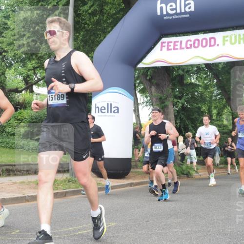 29.06.2025 - hella hamburg halbmarathon KatJ http://msf.ph/oto/8307583 29.06.2025 10:44:11 Zwischen KM18-KM19 1715, 1719, 1833, 2025, 2488, 3093, 3413, 4467 meine-sportfotos.de