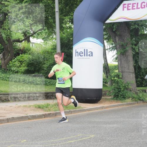 29.06.2025 - hella hamburg halbmarathon KatJ http://msf.ph/oto/8307611 29.06.2025 10:14:49 Zwischen KM18-KM19 5612 meine-sportfotos.de