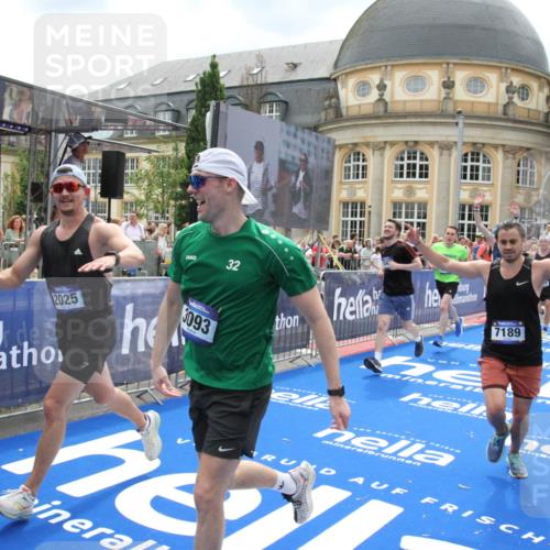 29.06.2025 - hella hamburg halbmarathon Michael Strokosch http://msf.ph/oto/8307679 29.06.2025 10:58:03 Ziel 1200, 2025, 3093, 3141, 3575, 4579, 6531, 6892, 7159, 7189, 8089, 10036, 11394, 11832, 12378, 12773, 13465, 14881, 15090, 15349, 15527, 18762 meine-sportfotos.de
