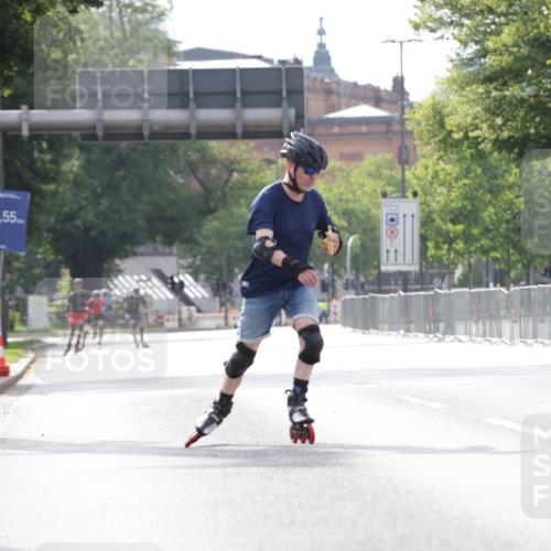 29.06.2025 - hella hamburg halbmarathon Jannik Wohlers http://msf.ph/oto/8307732 29.06.2025 08:57:54 Lombardsbrücke  meine-sportfotos.de