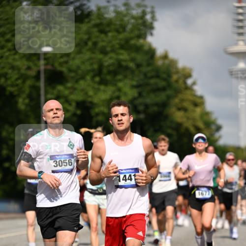 29.06.2025 - hella hamburg halbmarathon Dr. Thomas Lammeyer http://msf.ph/oto/8308113 29.06.2025 09:54:36 Kennedybrücke 1256, 1441, 1677, 1962, 2546, 2579, 3056, 3947, 4854, 4865, 4888, 4889, 4893, 5026, 5087, 5275, 5506, 5752, 5916, 6429, 6593, 6639, 6721, 6901, 7116, 7284, 7378, 7635, 7693, 8091, 8122, 8319, 8574, 8966, 9313, 9371, 9755, 9833, 9885, 10064, 10193, 10415, 10469 meine-sportfotos.de