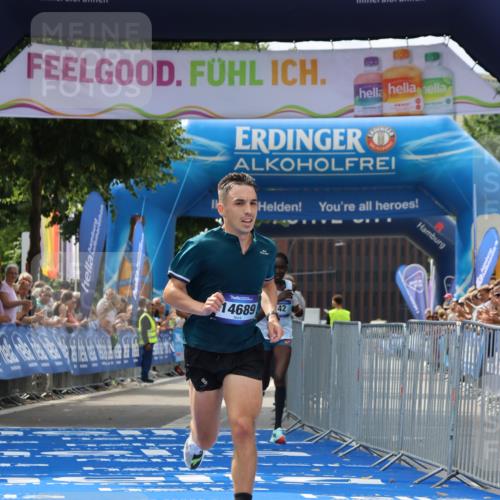 29.06.2025 - hella hamburg halbmarathon Strokosch-Dieckow http://msf.ph/oto/8308161 29.06.2025 10:13:56 Ziel 31, 42, 14689 meine-sportfotos.de