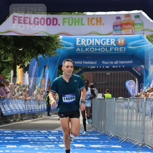 29.06.2025 - hella hamburg halbmarathon Strokosch-Dieckow http://msf.ph/oto/8308376 29.06.2025 10:13:55 Ziel 31, 42, 14689 meine-sportfotos.de