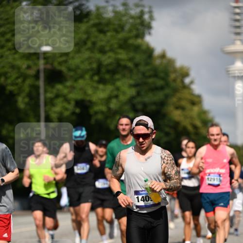 29.06.2025 - hella hamburg halbmarathon Dr. Thomas Lammeyer http://msf.ph/oto/8308578 29.06.2025 09:54:40 Kennedybrücke 1136, 1256, 1441, 1677, 1912, 1962, 2579, 3056, 3700, 3947, 4854, 4865, 4888, 4889, 5087, 5275, 5506, 6429, 6593, 6639, 6721, 6901, 7116, 7284, 7378, 7635, 7693, 8122, 8319, 8966, 9262, 9313, 9371, 9755, 9833, 9885, 10193, 10415, 10469 meine-sportfotos.de