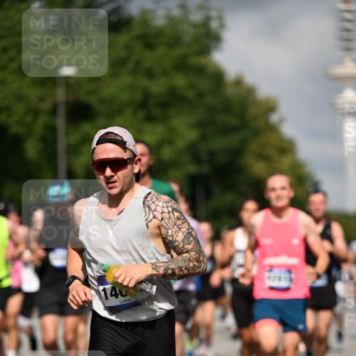 29.06.2025 - hella hamburg halbmarathon Dr. Thomas Lammeyer http://msf.ph/oto/8308911 29.06.2025 09:54:41 Kennedybrücke 1136, 1256, 1441, 1677, 1912, 1962, 2579, 3056, 3700, 3947, 4854, 4865, 4888, 4889, 5087, 5275, 6593, 6639, 6721, 6901, 7116, 7284, 7378, 7635, 7693, 8122, 8319, 8966, 9262, 9313, 9371, 9755, 9833, 9885, 10193, 10415, 10469 meine-sportfotos.de