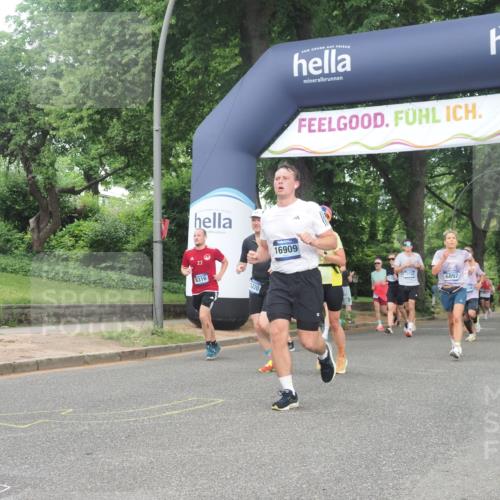 29.06.2025 - hella hamburg halbmarathon KatJ http://msf.ph/oto/8308940 29.06.2025 10:44:22 Zwischen KM18-KM19 1200, 3575, 4632, 5015, 5134, 5391, 5728, 6892, 7159 meine-sportfotos.de