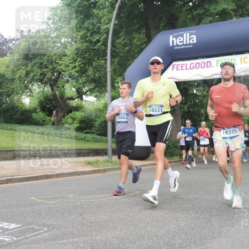 29.06.2025 - hella hamburg halbmarathon KatJ http://msf.ph/oto/8309395 29.06.2025 10:44:28 Zwischen KM18-KM19 1387, 2652, 2656, 3575, 4632, 5391, 6892, 7159 meine-sportfotos.de