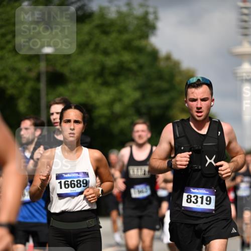 29.06.2025 - hella hamburg halbmarathon Dr. Thomas Lammeyer http://msf.ph/oto/8309533 29.06.2025 09:54:44 Kennedybrücke 1136, 1256, 1441, 1677, 1912, 1962, 2579, 2972, 3056, 3700, 3947, 4759, 4843, 4854, 4865, 4888, 4889, 5087, 5275, 5375, 6593, 6639, 6721, 6901, 7116, 7284, 7378, 7635, 7693, 8122, 8319, 8966, 9262, 9313, 9371, 9755, 9833, 9885, 10193, 10415, 10469 meine-sportfotos.de