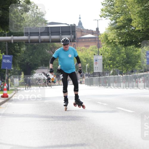 29.06.2025 - hella hamburg halbmarathon Jannik Wohlers http://msf.ph/oto/8309575 29.06.2025 08:58:19 Lombardsbrücke  meine-sportfotos.de