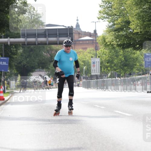 29.06.2025 - hella hamburg halbmarathon Jannik Wohlers http://msf.ph/oto/8309621 29.06.2025 08:58:19 Lombardsbrücke  meine-sportfotos.de