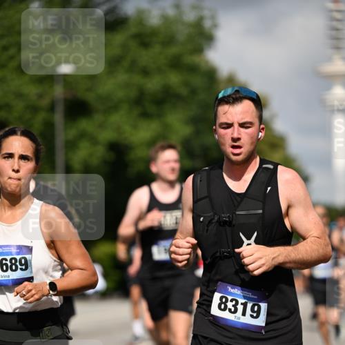 29.06.2025 - hella hamburg halbmarathon Dr. Thomas Lammeyer http://msf.ph/oto/8309652 29.06.2025 09:54:44 Kennedybrücke 1136, 1256, 1441, 1677, 1912, 1962, 2579, 2972, 3056, 3700, 3947, 4759, 4843, 4854, 4865, 4888, 4889, 5087, 5275, 5375, 6593, 6639, 6721, 6901, 7116, 7284, 7378, 7635, 7693, 8122, 8319, 8966, 9262, 9313, 9371, 9755, 9833, 9885, 10193, 10415, 10469 meine-sportfotos.de