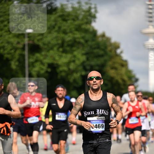 29.06.2025 - hella hamburg halbmarathon Dr. Thomas Lammeyer http://msf.ph/oto/8310304 29.06.2025 09:54:47 Kennedybrücke 1136, 1256, 1441, 1677, 1912, 1941, 1962, 2579, 2972, 3056, 3523, 3700, 3947, 4759, 4843, 4854, 4865, 4888, 4889, 5087, 5275, 5375, 6593, 6639, 6721, 6901, 7116, 7284, 7378, 7635, 7693, 8122, 8319, 8966, 9262, 9313, 9371, 9380, 9755, 9833, 9885, 10193, 10415, 10469 meine-sportfotos.de