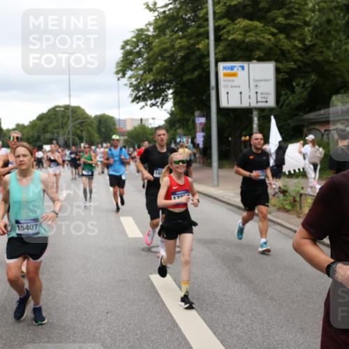 29.06.2025 - hella hamburg halbmarathon Yannick Fuchs http://msf.ph/oto/8310376 29.06.2025 10:50:34 20KM 1583, 1955, 2083, 2741, 3413, 3836, 4152, 5418, 5492, 5570, 6399, 6416, 6835, 7037, 7547, 7716, 8393, 8542, 8652, 8669, 8825, 8968, 9246, 9488, 9727, 9884, 9907, 9934, 10093, 10665, 11083, 11212, 12014, 12348, 12440, 12523, 12590, 12712, 13394, 13666, 13691, 13750, 14139, 14408, 14588, 14678, 14867, 15097, 15407, 15431, 15695, 15712, 16121, 16257, 16261, 16620, 16634, 16679, 17268, 17660, 17993, 18208, 18652, 18719, 18867, 18899, 19091 meine-sportfotos.de
