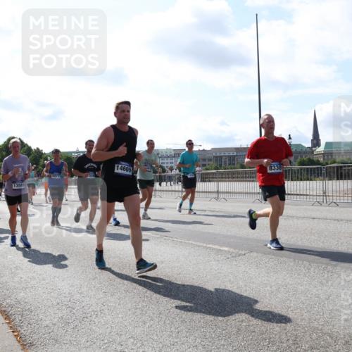 29.06.2025 - hella hamburg halbmarathon Lena Gebhardt http://msf.ph/oto/8310432 29.06.2025 09:59:48 Lombardsbrücke 10031, 13589, 5277, 8330, 14605, 1006, 1125, 1264, 1319, 1334, 1366, 1595, 1642, 1834, 1914, 1955, 2282, 2348, 2364, 2391, 2432, 2582, 2584, 2630, 2676, 2677, 2910, 3112, 3279, 3668, 3836, 4013, 4231, 4426, 4772, 4837, 5015, 5134, 5277, 5299, 5341, 5465, 6174, 6201, 6202, 6414, 6415, 6416, 6462, 6587, 7037, 7395, 7833, 8330, 8520, 8542, 8652, 8846, 8929, 9142, 9488, 9903, 9907, 9922, 9984, 10020, 10031, 11039, 11568, 11844 meine-sportfotos.de