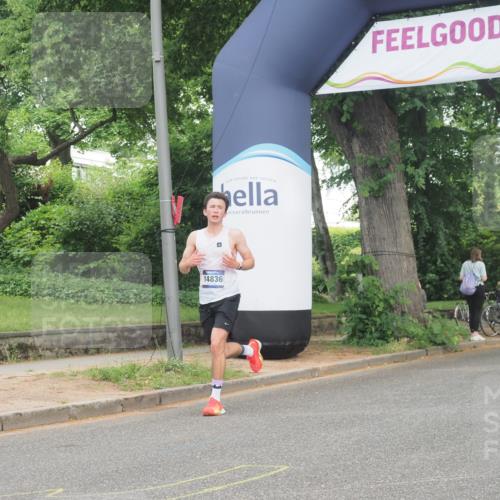 29.06.2025 - hella hamburg halbmarathon KatJ http://msf.ph/oto/8310466 29.06.2025 10:15:12 Zwischen KM18-KM19  meine-sportfotos.de