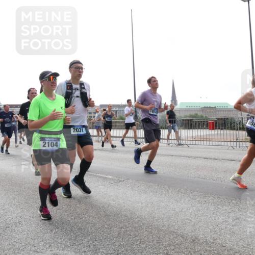 29.06.2025 - hella hamburg halbmarathon Lena Gebhardt http://msf.ph/oto/8310579 29.06.2025 10:37:16 Lombardsbrücke 436, 2104, 2031, 2480, 18578, 6584, 1022, 1118, 1253, 1276, 1337, 1339, 1488, 1490, 1597, 1819, 1952, 1954, 2016, 2031, 2072, 2104, 2272, 2480, 2486, 2552, 2640, 3127, 3165, 3633, 3714, 3873, 3895, 4097, 4347, 4733, 4996, 5146, 5171, 5186, 5224, 5538, 5560, 5640, 5786, 5789, 5790, 5940, 6172, 6359, 6584, 6804, 6821, 6955, 7085, 7202, 7235, 7544, 7707, 7773, 7777, 7823, 8007, 8257, 8258, 8315, 8758, 8811, 8843, 8936, 8937, 9054, 9055, 9295, 9524 meine-sportfotos.de