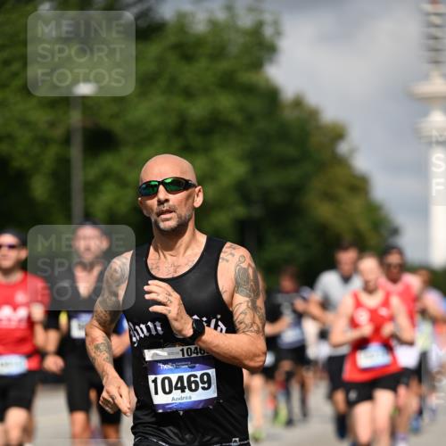 29.06.2025 - hella hamburg halbmarathon Dr. Thomas Lammeyer http://msf.ph/oto/8310612 29.06.2025 09:54:48 Kennedybrücke 1136, 1256, 1677, 1912, 1941, 1962, 2579, 2972, 3523, 3700, 3947, 4759, 4843, 4854, 4865, 4888, 4889, 5087, 5275, 5375, 6593, 6639, 6721, 6901, 7116, 7284, 7378, 7635, 7693, 8122, 8319, 8966, 9262, 9313, 9371, 9380, 9755, 9833, 9885, 10193, 10415, 10469 meine-sportfotos.de