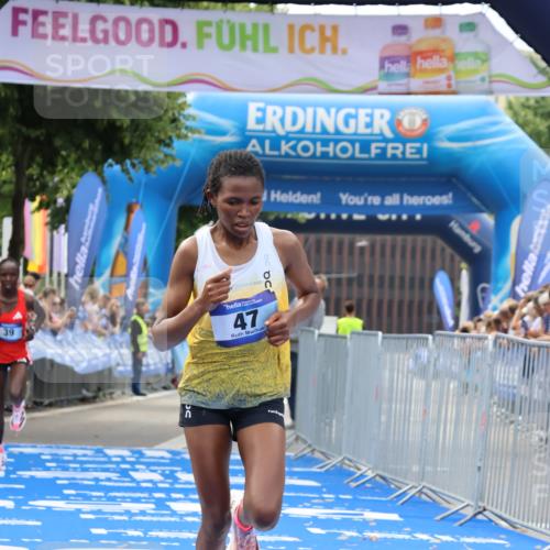 29.06.2025 - hella hamburg halbmarathon Strokosch-Dieckow http://msf.ph/oto/8310735 29.06.2025 10:12:18 Ziel 39, 47 meine-sportfotos.de