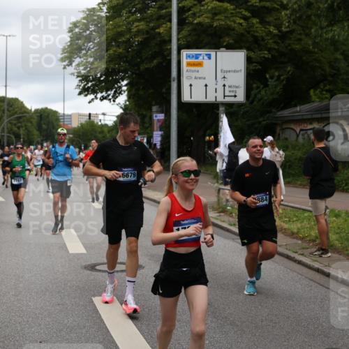29.06.2025 - hella hamburg halbmarathon Yannick Fuchs http://msf.ph/oto/8310773 29.06.2025 10:50:34 20KM 1583, 1955, 2083, 2741, 3413, 3836, 4152, 5418, 5492, 5570, 6399, 6416, 6835, 7037, 7547, 7716, 8393, 8542, 8652, 8669, 8825, 8968, 9246, 9488, 9727, 9884, 9907, 9934, 10093, 10665, 11083, 11212, 12014, 12348, 12440, 12523, 12590, 12712, 13394, 13666, 13691, 13750, 14139, 14408, 14588, 14678, 14867, 15097, 15407, 15431, 15695, 15712, 16121, 16257, 16261, 16620, 16634, 16679, 17268, 17660, 17993, 18208, 18652, 18719, 18867, 18899, 19091 meine-sportfotos.de