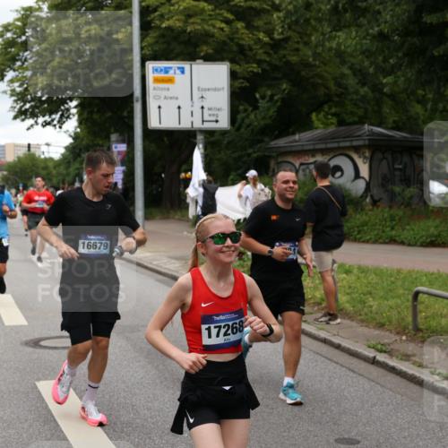 29.06.2025 - hella hamburg halbmarathon Yannick Fuchs http://msf.ph/oto/8310902 29.06.2025 10:50:34 20KM 1583, 1955, 2083, 2741, 3413, 3836, 4152, 5418, 5492, 5570, 6399, 6416, 6835, 7037, 7547, 7716, 8393, 8542, 8652, 8669, 8825, 8968, 9246, 9488, 9727, 9884, 9907, 9934, 10093, 10665, 11083, 11212, 12014, 12348, 12440, 12523, 12590, 12712, 13394, 13666, 13691, 13750, 14139, 14408, 14588, 14678, 14867, 15097, 15407, 15431, 15695, 15712, 16121, 16257, 16261, 16620, 16634, 16679, 17268, 17660, 17993, 18208, 18652, 18719, 18867, 18899, 19091 meine-sportfotos.de