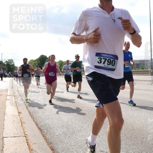 29.06.2025 - hella hamburg halbmarathon Lena Gebhardt http://msf.ph/oto/8311049 29.06.2025 09:47:08 Lombardsbrücke 6032, 2836, 7831, 3790, 14388, 1002, 1053, 1396, 1407, 1411, 1577, 1910, 1959, 2121, 2228, 2243, 2563, 2774, 2836, 3005, 3783, 3790, 3935, 4246, 4740, 5048, 5152, 5193, 5660, 5961, 6032, 6305, 6473, 6683, 6915, 7080, 7466, 7622, 7628, 7831, 7867, 7972, 8312, 8323, 8366, 9376, 9508, 9519, 10477, 10771, 10927, 11055, 11370, 11806, 11898, 12137, 12204, 12447, 12899, 13148, 13199, 13493, 13494, 13729, 13771, 13972, 13991, 14069, 14310, 14385 meine-sportfotos.de