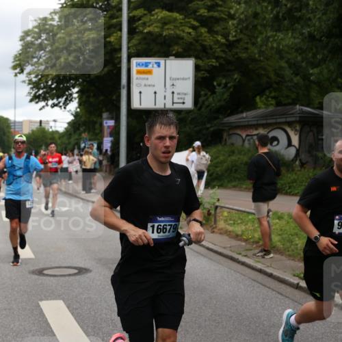 29.06.2025 - hella hamburg halbmarathon Yannick Fuchs http://msf.ph/oto/8311104 29.06.2025 10:50:35 20KM 1583, 1955, 2083, 2741, 3413, 3836, 4152, 5418, 5492, 5570, 6399, 6416, 6835, 7037, 7547, 7716, 8393, 8542, 8652, 8669, 8825, 8968, 9246, 9488, 9727, 9884, 9907, 9934, 10093, 10665, 11083, 11212, 12014, 12348, 12440, 12523, 12590, 12712, 13394, 13666, 13691, 13750, 14139, 14408, 14588, 14678, 14867, 15097, 15407, 15431, 15695, 15712, 16121, 16257, 16261, 16620, 16634, 16679, 17268, 17660, 17993, 18208, 18652, 18719, 18867, 18899, 19091 meine-sportfotos.de