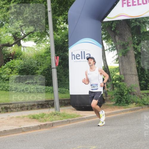 29.06.2025 - hella hamburg halbmarathon KatJ http://msf.ph/oto/8311112 29.06.2025 10:15:16 Zwischen KM18-KM19  meine-sportfotos.de