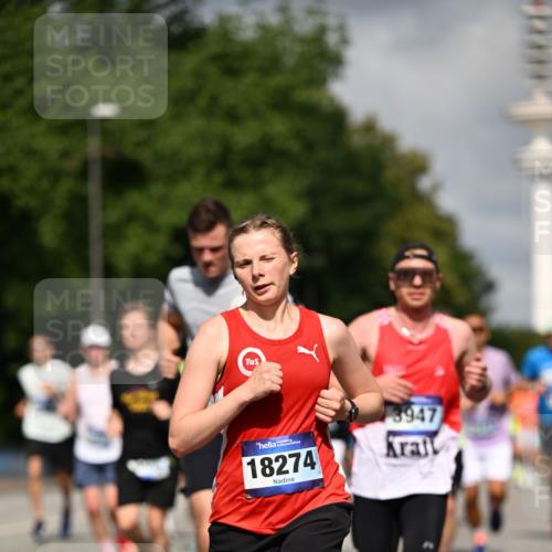 29.06.2025 - hella hamburg halbmarathon Dr. Thomas Lammeyer http://msf.ph/oto/8311531 29.06.2025 09:54:50 Kennedybrücke 1136, 1256, 1912, 1941, 1962, 2579, 2972, 3523, 3700, 3947, 4759, 4843, 4854, 4865, 4888, 4889, 5087, 5275, 5375, 6593, 6639, 6721, 6901, 7116, 7284, 7378, 7635, 7693, 8122, 8319, 8966, 9262, 9313, 9371, 9380, 9755, 9833, 9885, 10193, 10415, 10469 meine-sportfotos.de