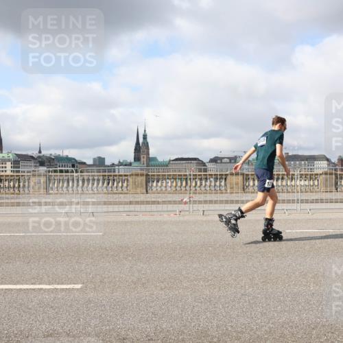 29.06.2025 - hella hamburg halbmarathon Lena Gebhardt http://msf.ph/oto/8312117 29.06.2025 09:06:54 Lombardsbrücke 125 meine-sportfotos.de