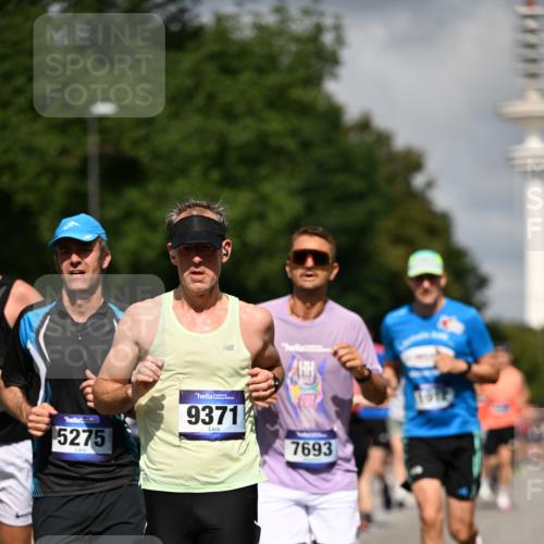 29.06.2025 - hella hamburg halbmarathon Dr. Thomas Lammeyer http://msf.ph/oto/8312159 29.06.2025 09:54:54 Kennedybrücke 1136, 1256, 1912, 1941, 1962, 2972, 3523, 3700, 3947, 4759, 4843, 4854, 4865, 5275, 5375, 5410, 6593, 6721, 6901, 7116, 7284, 7378, 7635, 7693, 8319, 8871, 9262, 9313, 9371, 9380, 9755, 9833, 9885, 10193, 10375, 10415, 10469 meine-sportfotos.de