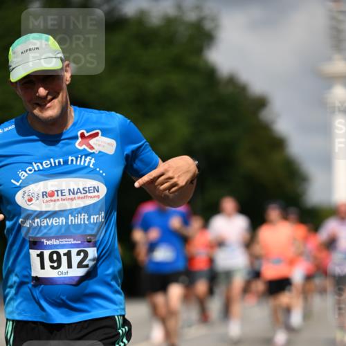 29.06.2025 - hella hamburg halbmarathon Dr. Thomas Lammeyer http://msf.ph/oto/8312269 29.06.2025 09:54:56 Kennedybrücke 1136, 1256, 1912, 1941, 1962, 2972, 3523, 3700, 3947, 4759, 4843, 4854, 4865, 5275, 5375, 5410, 6593, 6901, 7116, 7363, 7378, 7635, 7693, 7962, 8871, 9262, 9371, 9380, 9755, 9833, 9885, 10193, 10375, 10415, 10469 meine-sportfotos.de