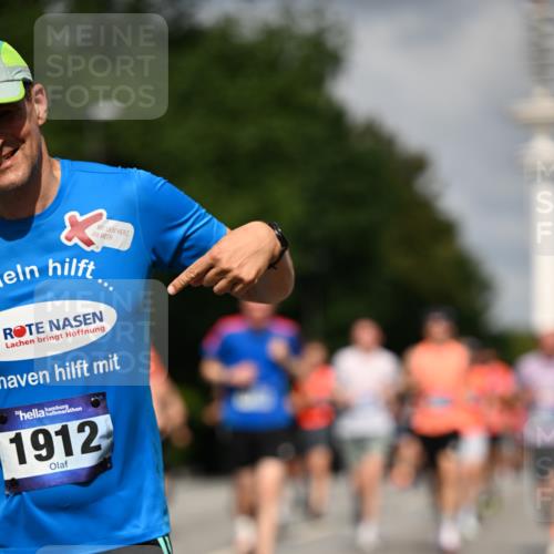 29.06.2025 - hella hamburg halbmarathon Dr. Thomas Lammeyer http://msf.ph/oto/8312276 29.06.2025 09:54:56 Kennedybrücke 1136, 1256, 1912, 1941, 1962, 2972, 3523, 3700, 3947, 4759, 4843, 4854, 4865, 5275, 5375, 5410, 6593, 6901, 7116, 7363, 7378, 7635, 7693, 7962, 8871, 9262, 9371, 9380, 9755, 9833, 9885, 10193, 10375, 10415, 10469 meine-sportfotos.de