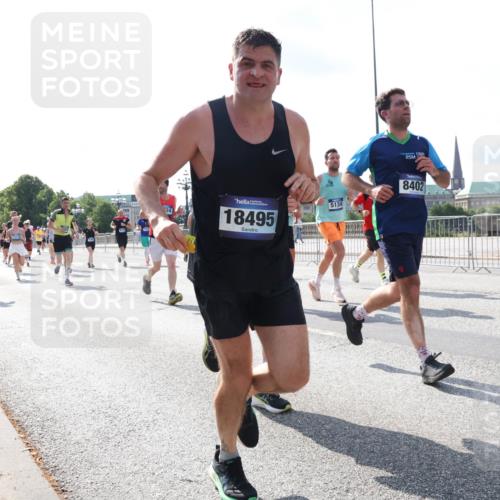 29.06.2025 - hella hamburg halbmarathon Lena Gebhardt http://msf.ph/oto/8312395 29.06.2025 09:59:52 Lombardsbrücke 14778, 18495, 5134, 8402, 1006, 1125, 1264, 1334, 1366, 1595, 1642, 1834, 1914, 1955, 2099, 2348, 2364, 2391, 2432, 2447, 2582, 2584, 2630, 2676, 2677, 2910, 3181, 3279, 3668, 3836, 4013, 4231, 4426, 4632, 4772, 4796, 4837, 5015, 5134, 5277, 5341, 5465, 6174, 6201, 6202, 6414, 6415, 6462, 6581, 6587, 7833, 8330, 8520, 8542, 8652, 8846, 8929, 9142, 9488, 9903, 9907, 9984, 10020, 10031, 11039, 11568, 11844 meine-sportfotos.de